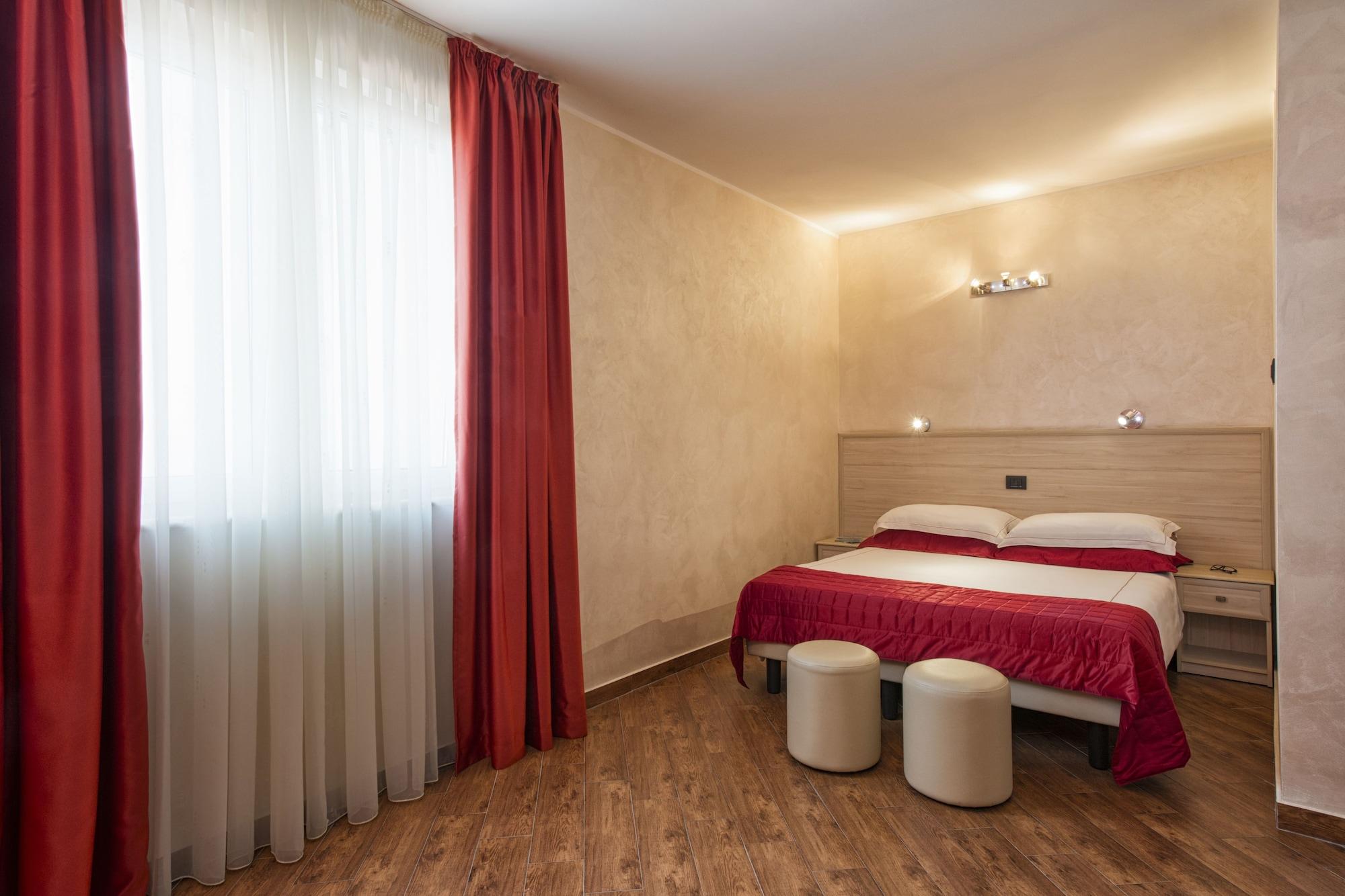 Simon Hotel Pomezia Buitenkant foto