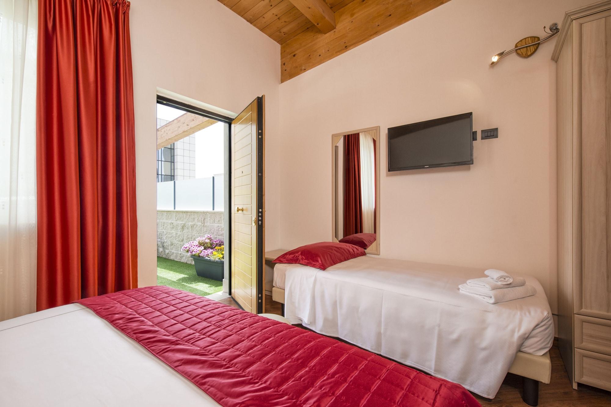 Simon Hotel Pomezia Buitenkant foto